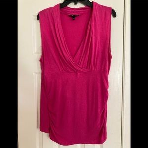 Sleeveless pink top